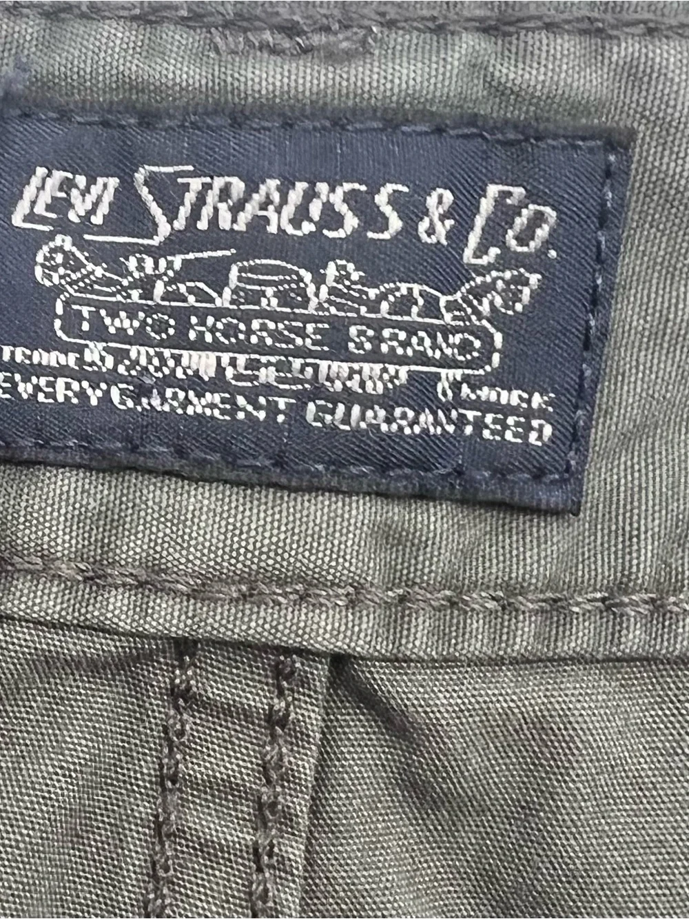 J026 Men's Levi’s Cotton Cargo Shorts - Dark Gray